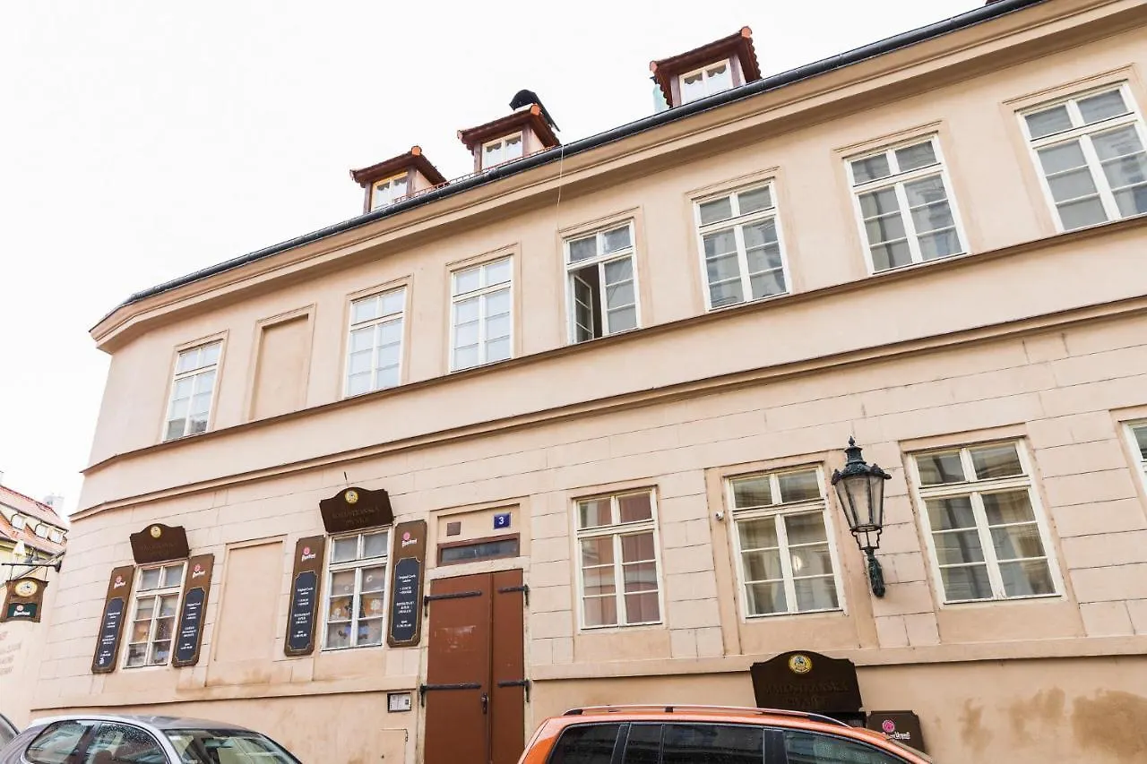 White Swan Boutique Apartments Prague