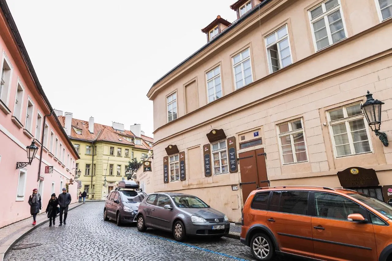 White Swan Boutique Apartments Prague