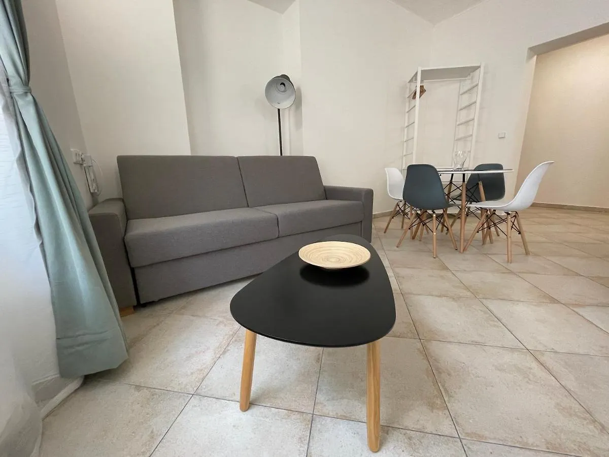 White Swan Boutique Apartments Prague 0*,